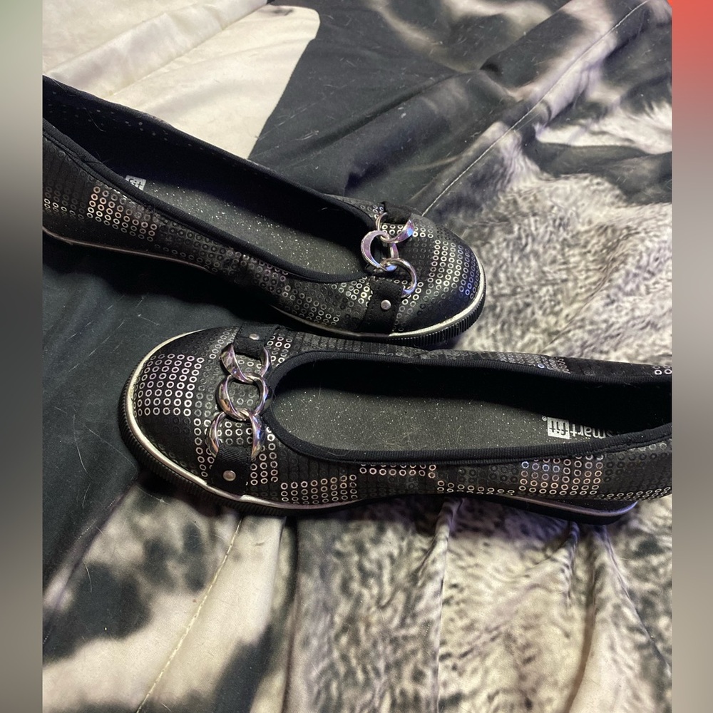 Smartfit Black Heels with Silver Accents
